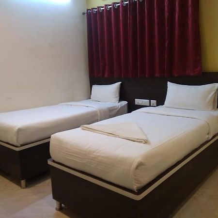 Mk Grande Hotel Bangalore Luaran gambar