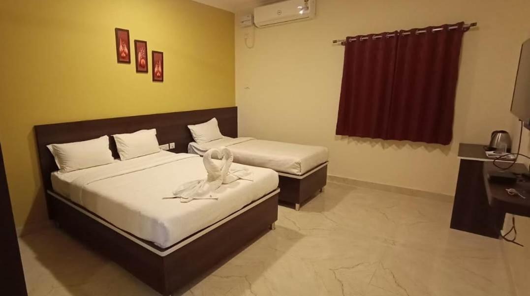 Mk Grande Hotel Bangalore Luaran gambar